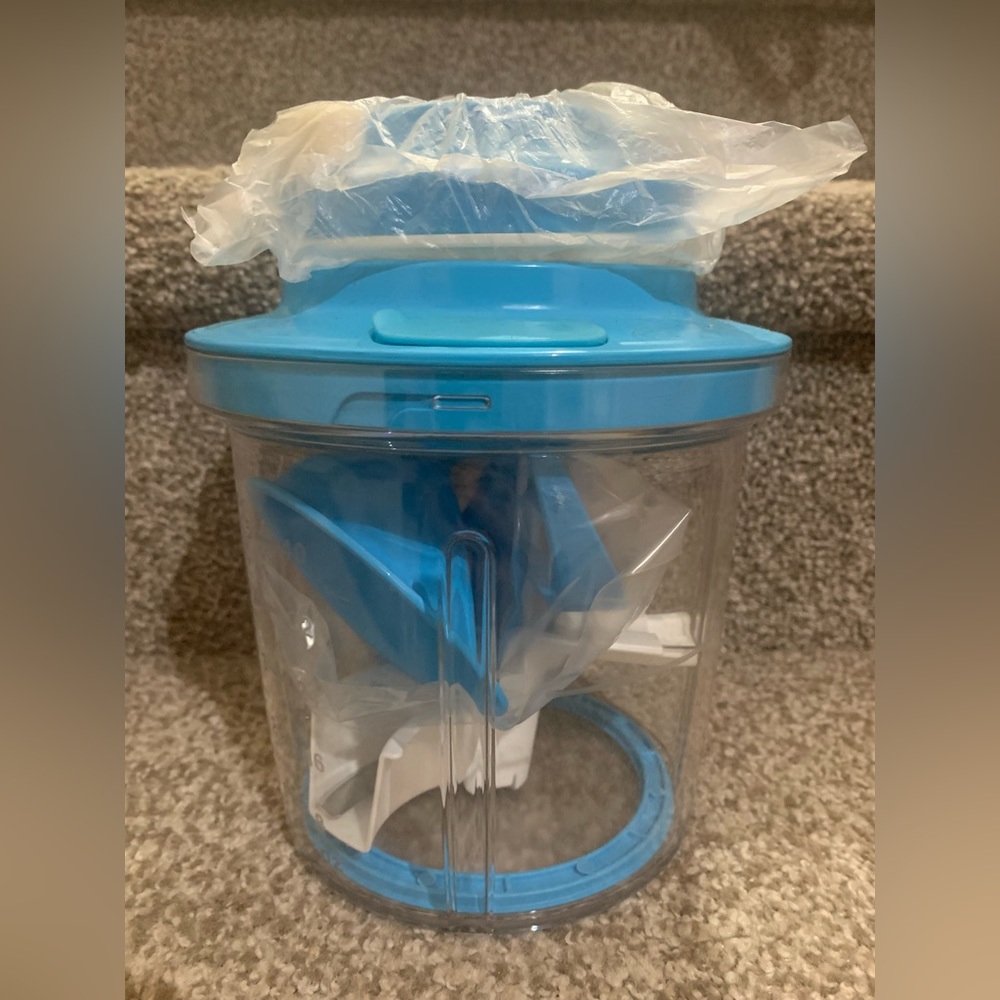 Tupperware Super Sonic Large sized Chopper